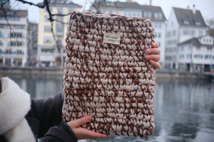 The flat white laptop sleeve