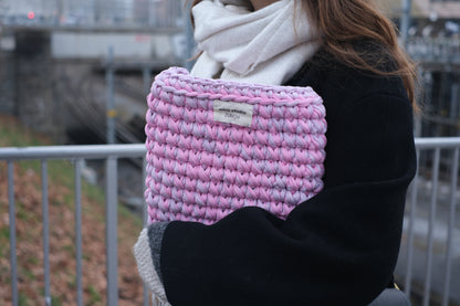 The bubble-gum sleeve