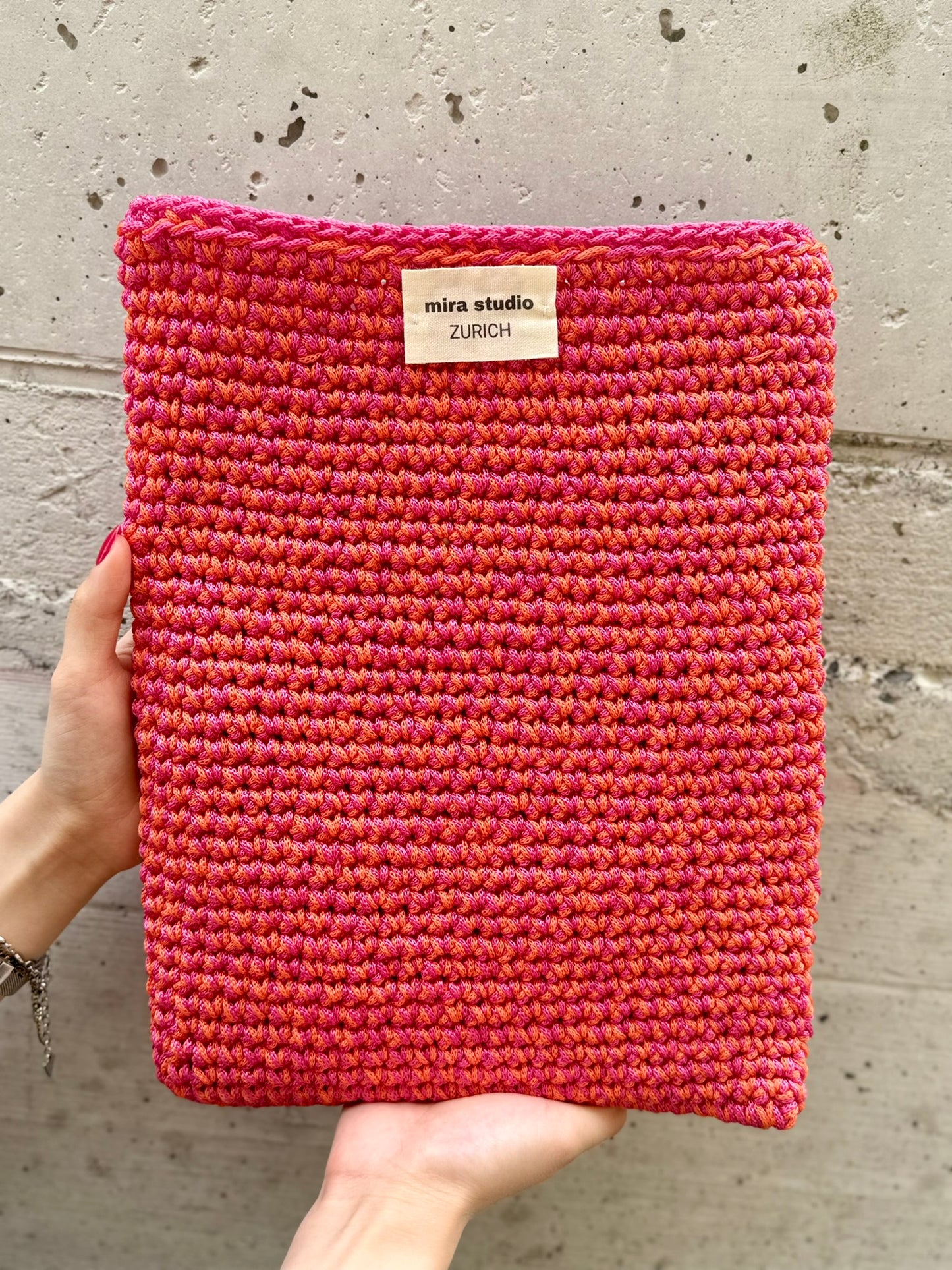 The Peachy Rose - Thin edition